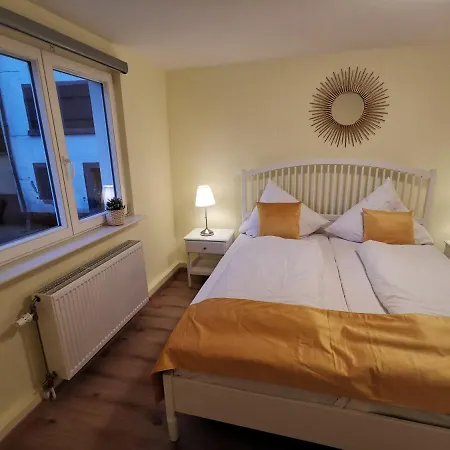 Flussufer - Altstadt Apartmán *