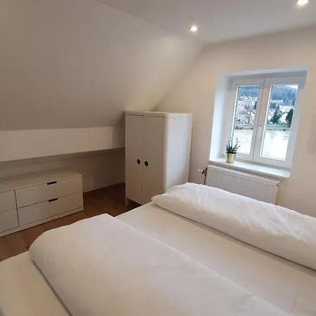 Flussufer - Altstadt Apartment *
