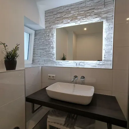 Flussufer - Altstadt Appartement