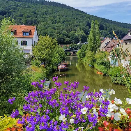 Flussufer - Altstadt